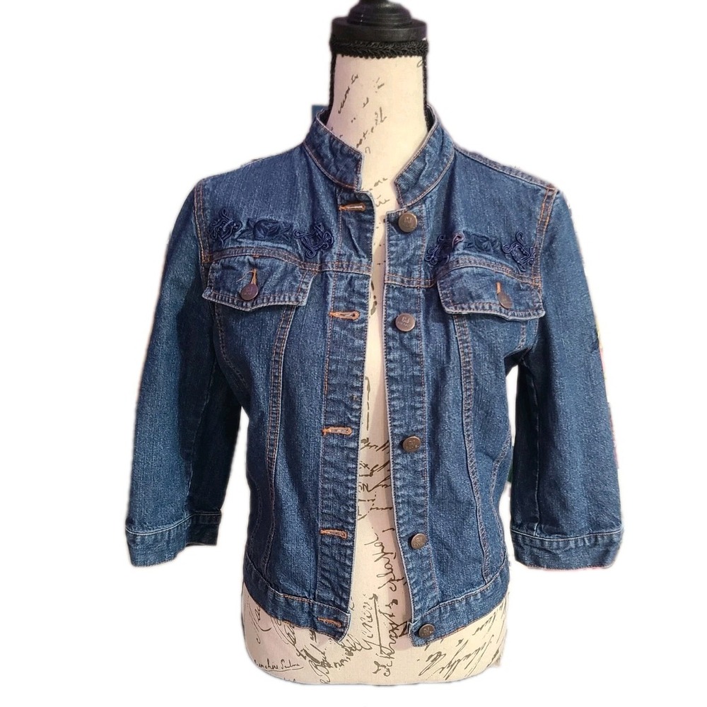 CJ Blue Women's Denim Jacket‎ Small Embroidered Floral Y2K Boho Jean Coat